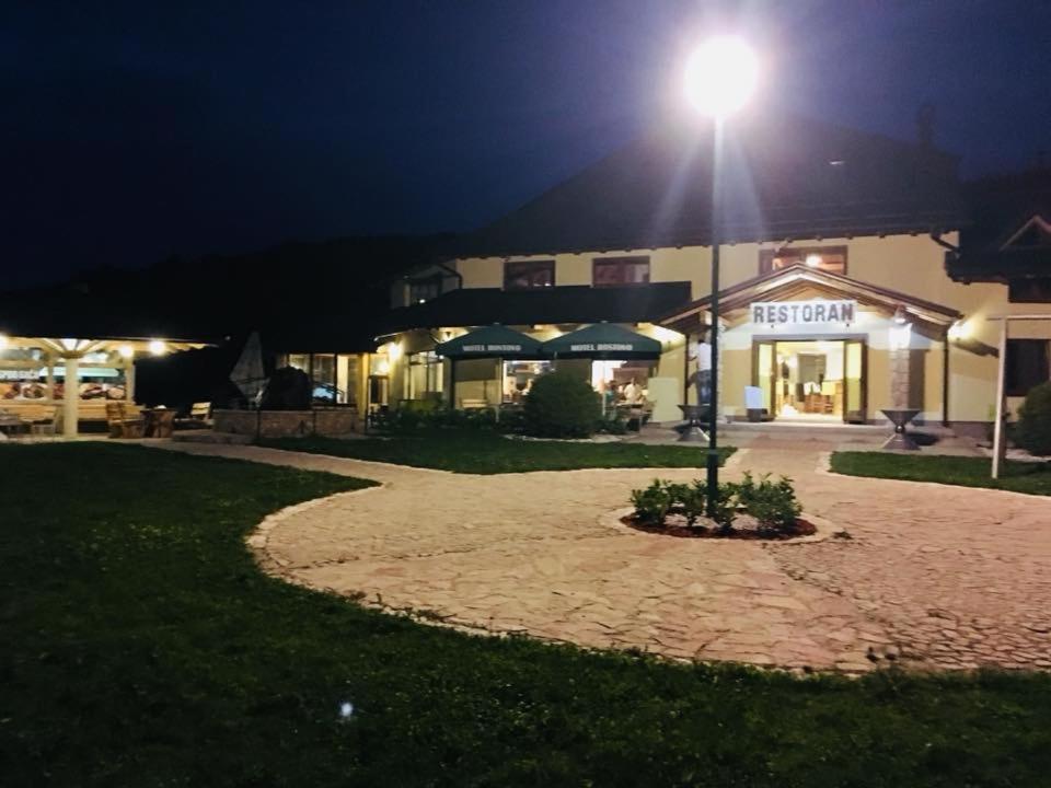 Omladinski Hotel Rostovo Бугойно Экстерьер фото