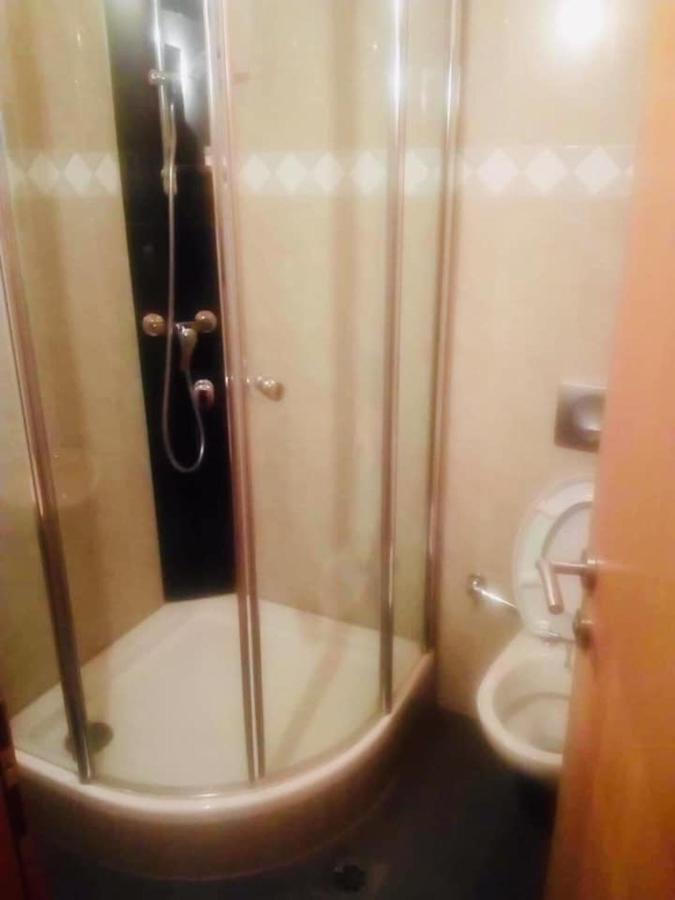Omladinski Hotel Rostovo Бугойно Экстерьер фото
